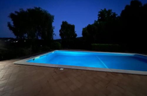 Nossa Senhora da Anunciada Villa | Family Villa with Pool & Huge Garden - Arrábida Trails & Beaches Nearby