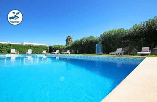 Vale de Carro House | FANTASTIC TOWNHOUSE W/A/C, WI-FI, POOL & GAMES ROOM
