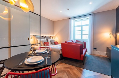 Old Town Apartment | FLH Viola Market Studio III