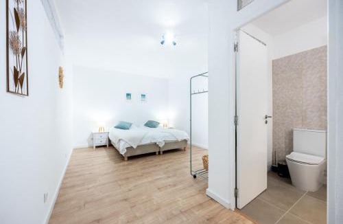 Vila do Bispo Apartment | Fortaleza sea view Villa Miramar - Downstairs Apartment II