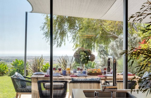 Malveira da Serra Villa | Garden Seaside Villa by CadenzaLux