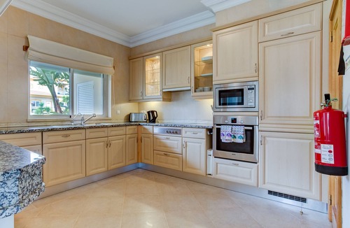 Atalaia House | GORGEOUS VILLA AND BEAUTIFUL SHARED POOL on Boavista Golf and Spa Resort