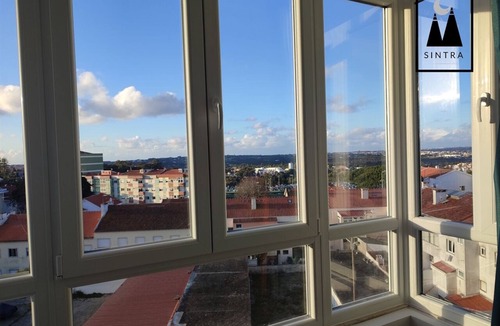 Sintra Apartment | Great views Top Hill 4-bedroom appartment in enchanting Sintra