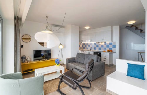 Arco da Calheta Villa | Great zen villa, access to beach | Villa do Mar IV