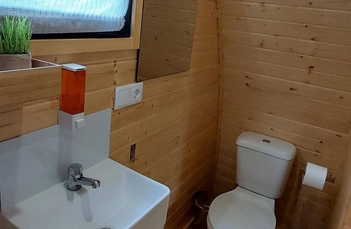 Covas House | Green Paradise Glamping, Bungalow for 2 people with terrace