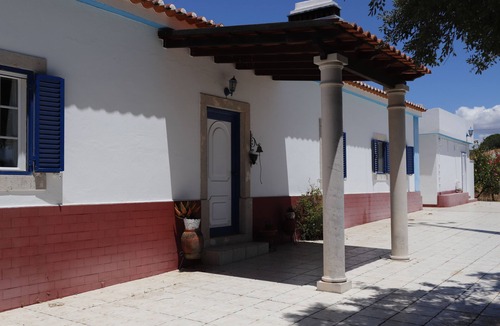 Santa Cruz House | Guest accommodation in Monte do Parral