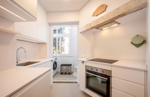 Sao Sebastiao da Pedreira Apartment | GuestReady - Authentic Lisbon Charm