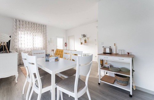 Canidelo House | GuestReady - Madalena retreat village home 1