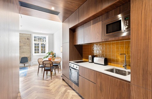 Braga Apartment | GuestReady - Santa Barbara Garden House 12