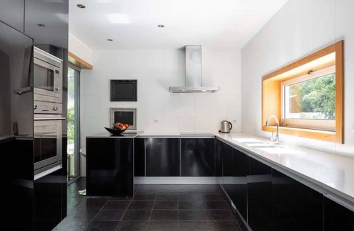 Viana do Castelo Villa | Habitos Lodge by Portugal Active I Beach and Town