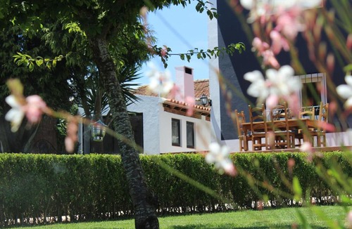 Sintra Bed & Breakfast | HappySintra GuestHouse