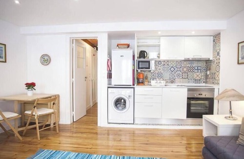 Encarnacao Apartment | Heart of Bairro Alto 2 | Fun in Lisbon