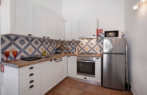 Sao Bras de Alportel House | Holiday Home 'The Lavender' with Wi-Fi