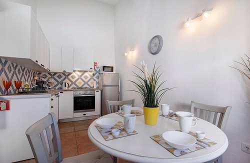 Sao Bras de Alportel House | Holiday Home 'The Lavender' with Wi-Fi