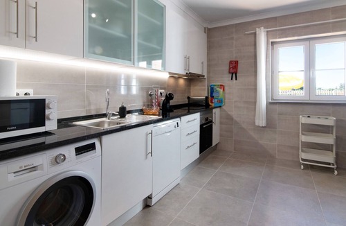 Vila Nova De Cacela House | Holiday Home 'Quinta Da Bornacha - A' with Sea View, Wi-Fi and Air Conditioning