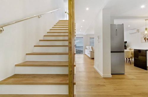 Gaula House | Holiday Home 'Belavista' with Sea View, Wi-Fi and Air Conditioning