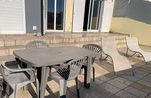 Belinho House | Holiday Home "Casa da Guia" with Sea View, Terrace & Wi-Fi