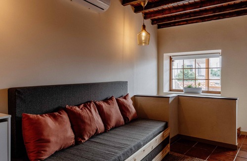 Penela House | Holiday Home 'Nocashouse' with Mountain View, Wi-Fi and Air Conditioning