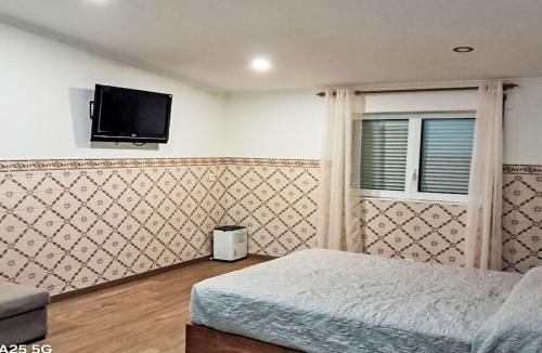 Praia da Vitoria House | Holiday Home Uncle's House in the Azores by Interhome