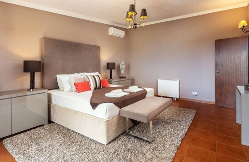 Quelfes House | Holiday house Quelfes for 1 - 8 persons with 3 bedrooms - Holiday home