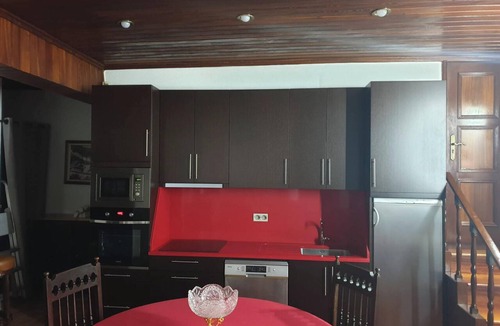 Alpendurada e Matos House | Homerez - Charming House Apendurada with Garden
