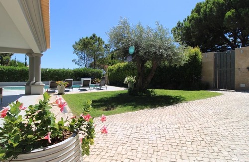 Vale do Garrao House | in Almancil mit Garten, Grill und Terrasse by Interhome