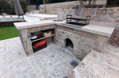 Rates House | In Costa House - Alojamento Barcelos