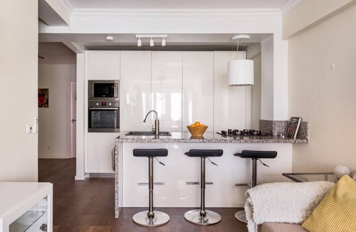 Carcavelos Apartment | JOIVY Impressive 2-bed flat near the beach