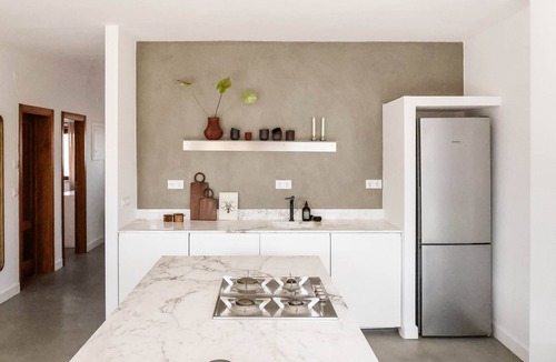 Ferrel House | JOSY Lodge