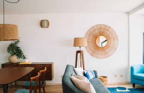 Lanhelas Apartment | Just Like Home Blue River