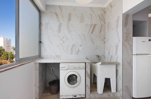 Se Apartment | Justo's House Apartment with Private Terrace, Wi-Fi and Air Conditioning