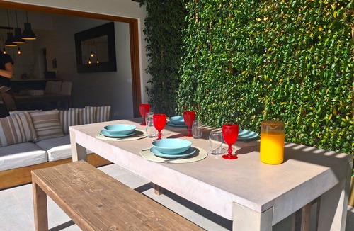 Cascais Villa | Juzo Trendy Villa - New Villa in Cascais