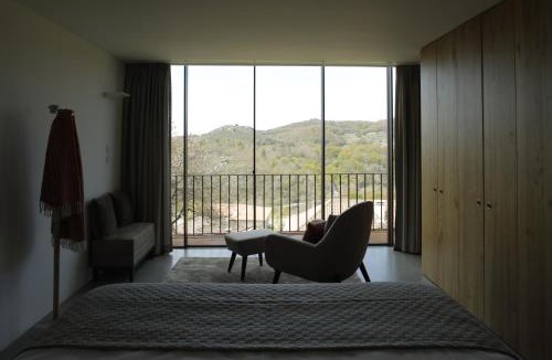 Brufe Villa | Leiras do Tempo - Adults Nature Retreat - Tomadinha 3 Cottage - Gerês National Park