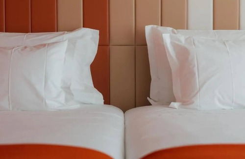 Sao Jorge de Arroios Hotel | Lisbon Retreat | Pool Access | Near City Center & Light Show