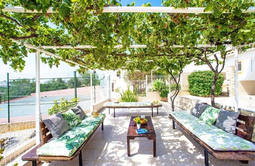 Mem Moniz House | Lovely apartment in villa for 4 guests with A/C, WIFI, pool, TV, terrace and panoramic view