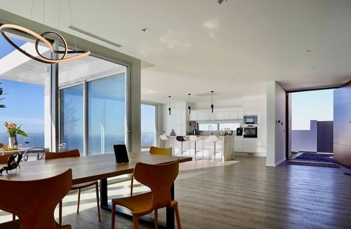 Prazeres Villa | Lux Madeira Villa: Ocean Views & Heated Pool