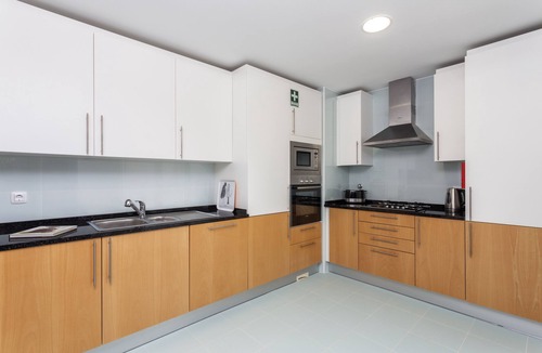Olhao Apartment | Luxury 1-Bedroom Apartment with Rooftop Pool, Village Marina, Olhão