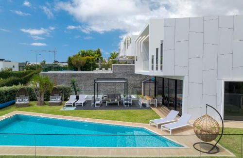 Sao Martinho Villa | Luxury Diamond House by Holiday Rental Madeira