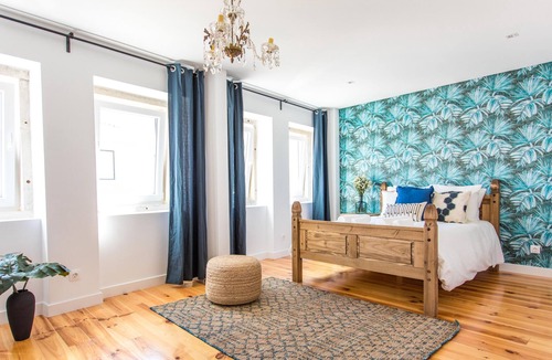 Santo Amaro Apartment | Lx Factory with Amazing View & Free Street Parking