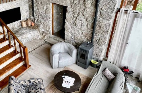 Celorico de Basto Other | Magnificent farmhouse with swimming pool and mountain views!
