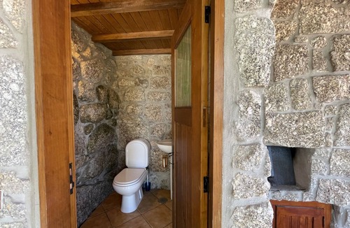 Celorico de Basto Other | Magnificent farmhouse with swimming pool and mountain views!