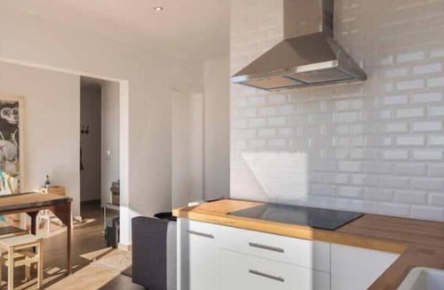 Linda-a-Velha Apartment | Manor House with Panoramic View over the Tagus and Atlantic