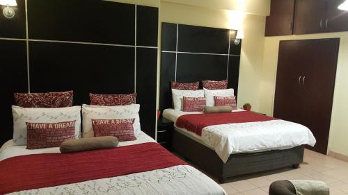 South Beach Apartment | Marlborough Durban Beachfront MarineParade Holiday Apartments on Golden mile