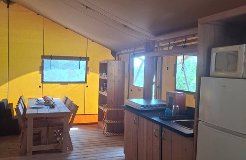 Apra Cabin | Marvelous Glamping lodge with two bedrooms in charming Loulé for your getaway