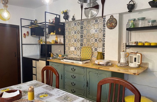 Praia de Santa Cruz Cottage | MILL HOUSE 1 - HOLIDAY HOUSE