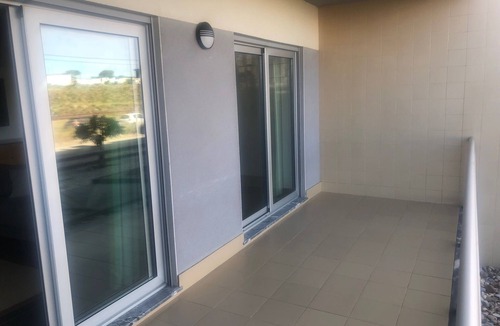 Sao Martinho do Porto Apartment | Modern apartment with pool, large private terrace, 3 minute walk to beach