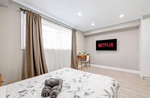 North Central Edmonton Apartment | Modern Studio Unit - Close to DT