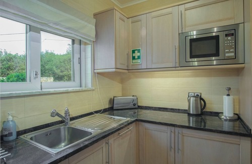 Funchal Apartment | Monte Amendoa Apt in Lagos