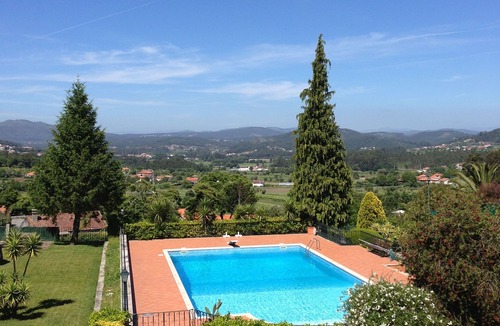 Quintiaes House | Near Porto/Braga/Barcelos Private & Exclusive Villa Secure Fenced Pool
