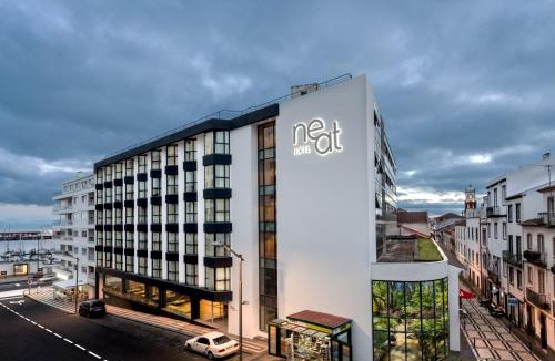 Ponta Delgada Hotel | Neat Hotel Avenida